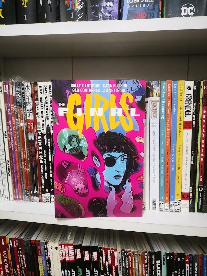 Ropencho's tweet photo. The final Girls TP en ingles
#comics #terror #rocketbooks
Cientos de TP , Artbooks y novelas de tus personajes favoritos.
Hacemos envios a todo el pais
Traemos a pedido libros en ingles y español https://t.co/VcsZg9N6uZ