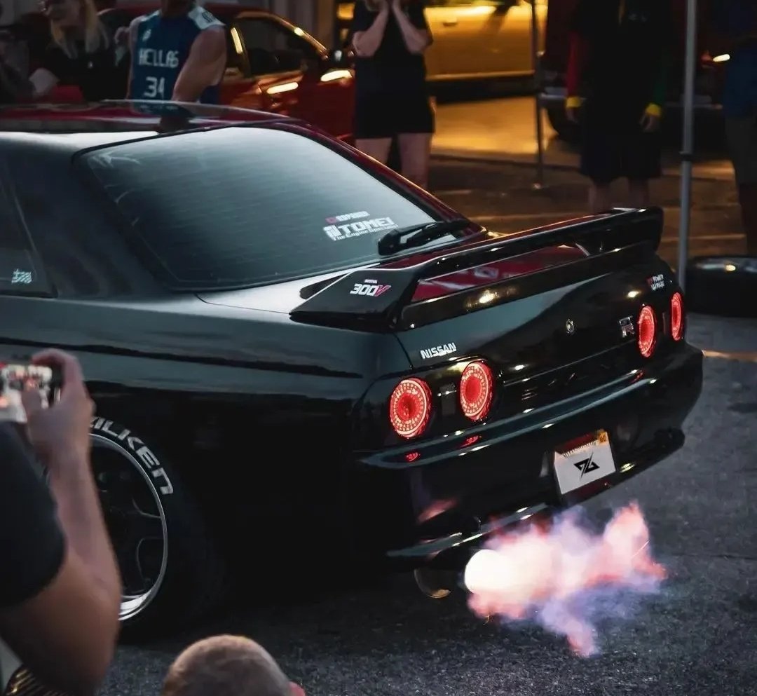 Nissan R32 Skyline GT-R