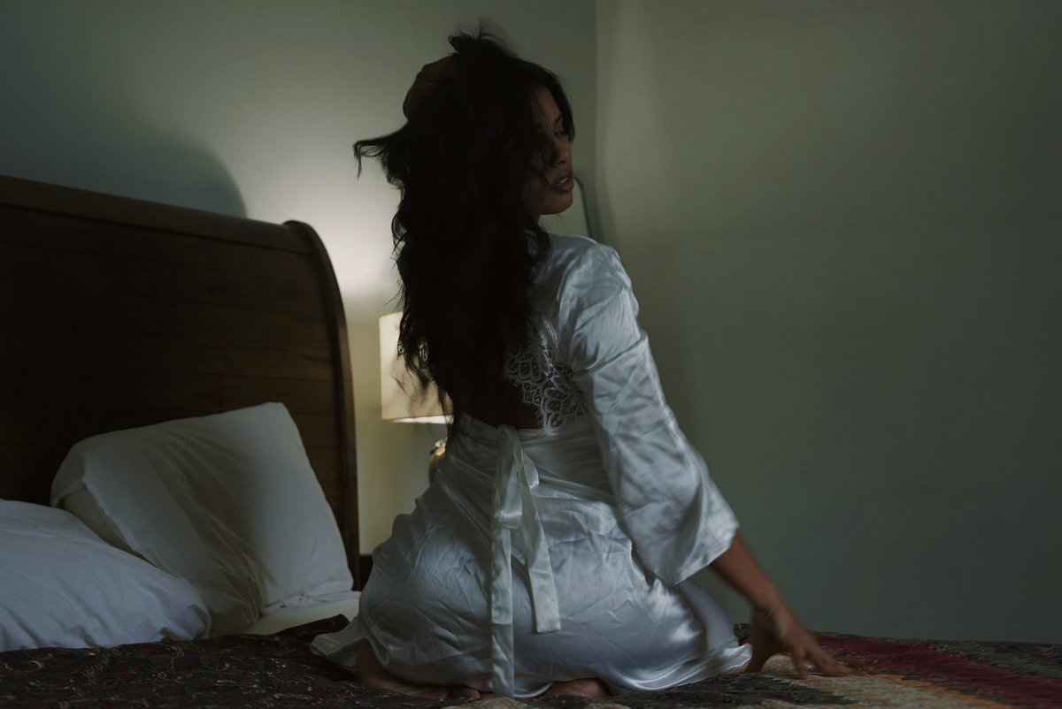 sin_xia's tweet image. 3 years of “link in my bio”. Happy anniversary to me 🥰