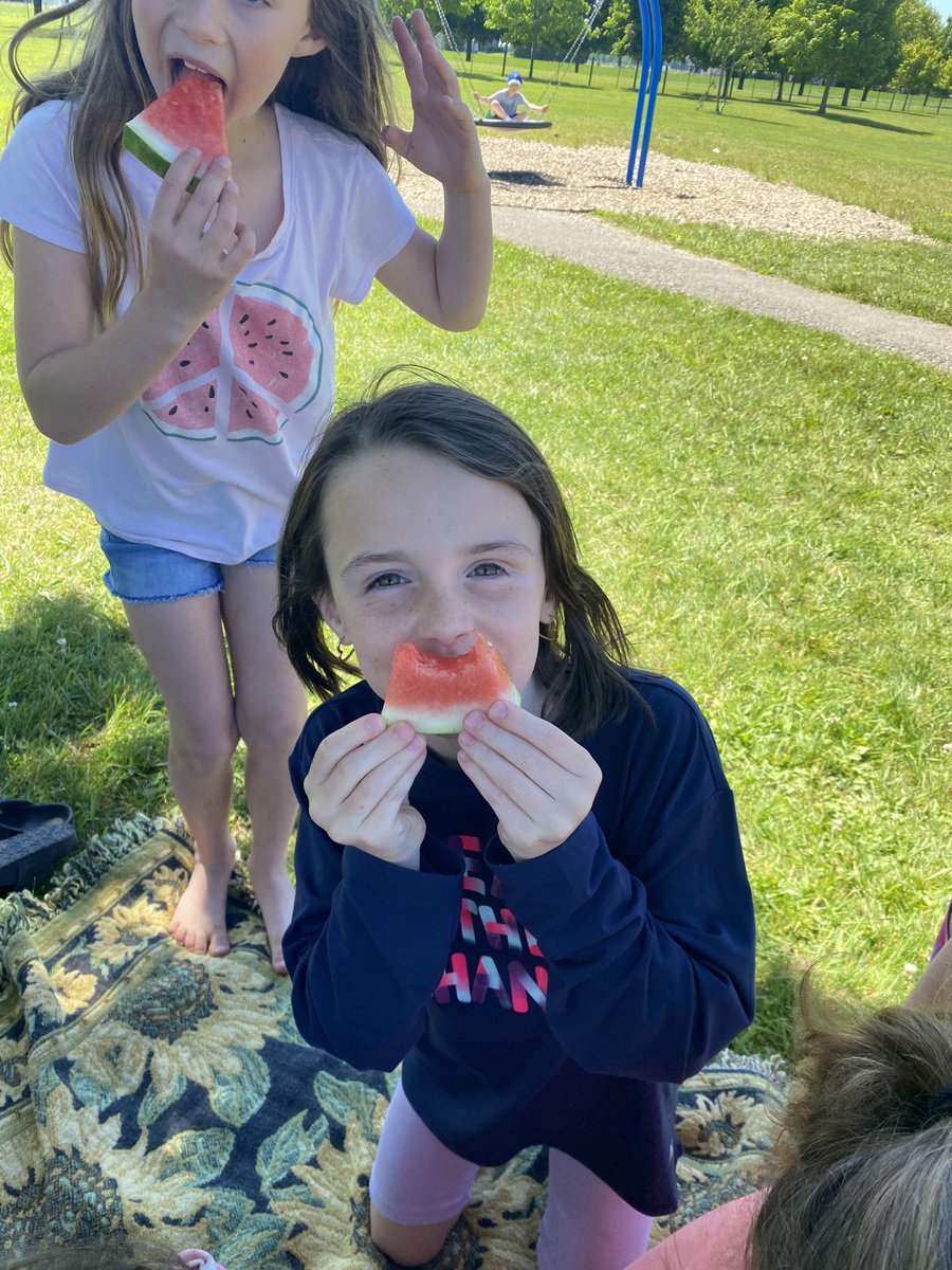 Jeanette Redfern tweet media