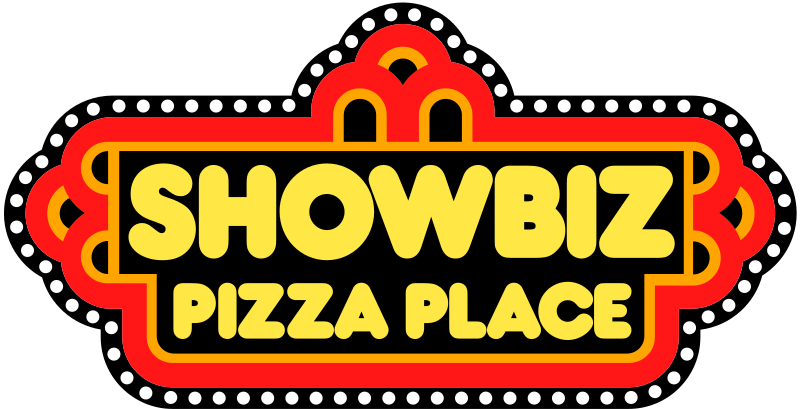 Nostalgeeks_'s tweet photo. SHOWBIZ PIZZA (🧵)

Alguna vez han tenido la voraz urgencia de ir a comer pizza a un lugar que huele a patas y en donde todas tus pesadillas se van a ver encarnadas por un oso psicótico mecatrónico?

No?

Pues que sepas que los #80s no era una época indicada para ti, mi querido debilucho. Uno de nuestros ritos favoritos de la infancia era ir a jugar maquinitas, comer pizza rancia y tratar de no ahogarte en unas lanchas bastante pedorras. Para todo eso y más, teníamos a ShowBiz Pizza.