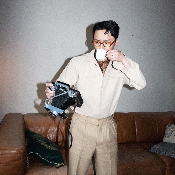 suicisite's tweet image. Good morning. Your choice to start the day: coffee or tea?