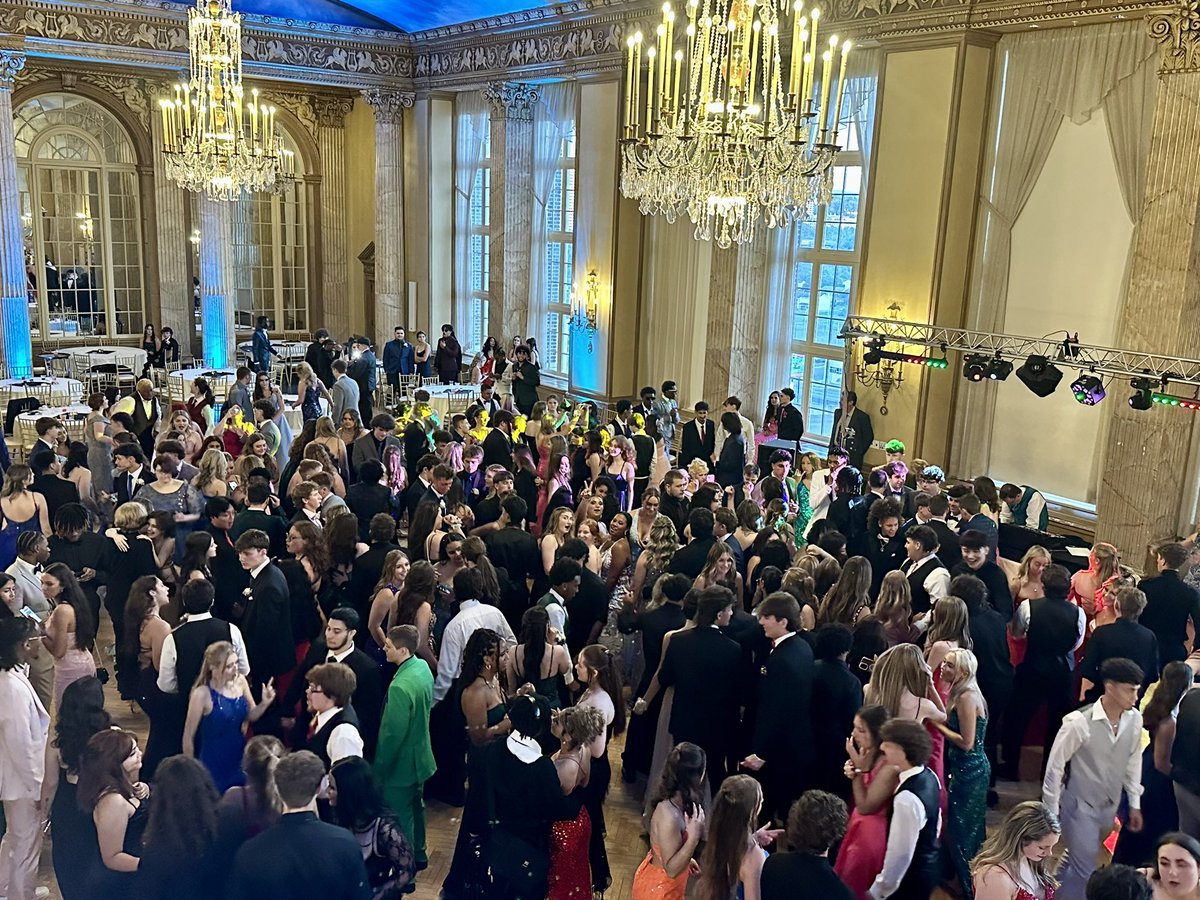 Great kids having a great time at Hotel Syracuse! LHS Senior Ball 2024! #ThisisLiverpool <a href="/2024Liverpool/">Liverpool Class Of 2024</a>