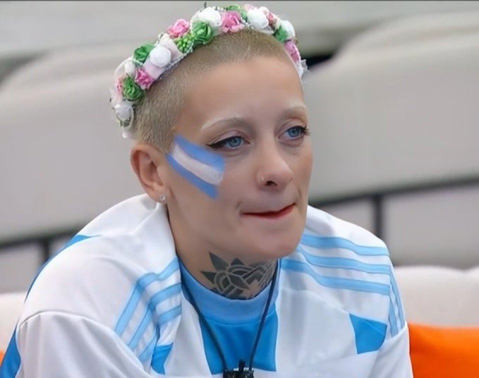 Yo? ARGENTINA Y DEL CLUB ATLÉTICO JULIANA SCAGLIONE 🇦🇷💖

#GranFuria #GranHermano