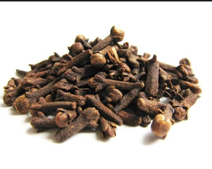 Prince_Fynnz's tweet image. 22 BENEFITS OF A CUP OF MILK AND CLOVE WITH HOT WATER

Half teaspoon of crushed cloves mix with a cup of milk on an empty stomach will treat:
1. Infertility.
2. Sexual weakness.
3. Weakness of heart, stomach, liver and kidneys.
4. Malfunction of the heart and joints.