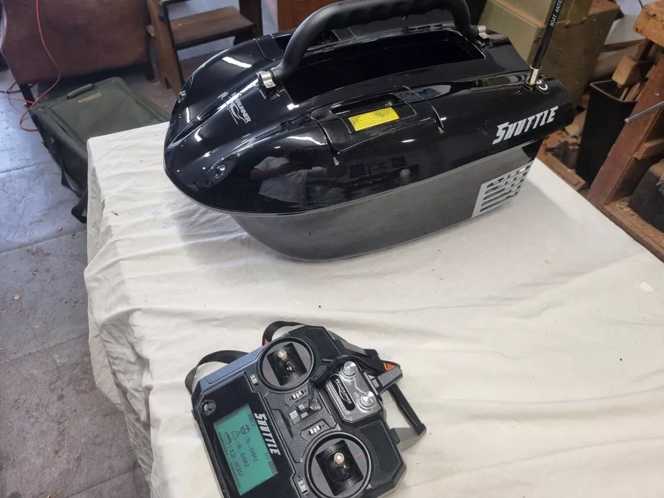 anglersnet's tweet image. Ad:  Waverunner Shuttle Bait Boat
On eBay here --&amp;gt;&amp;gt; ow.ly/WVVr50Sjm3O

 #WaverunnerShuttle #BaitBoat #AnglingLife #BoatLife #FishingEquipment #FishOn