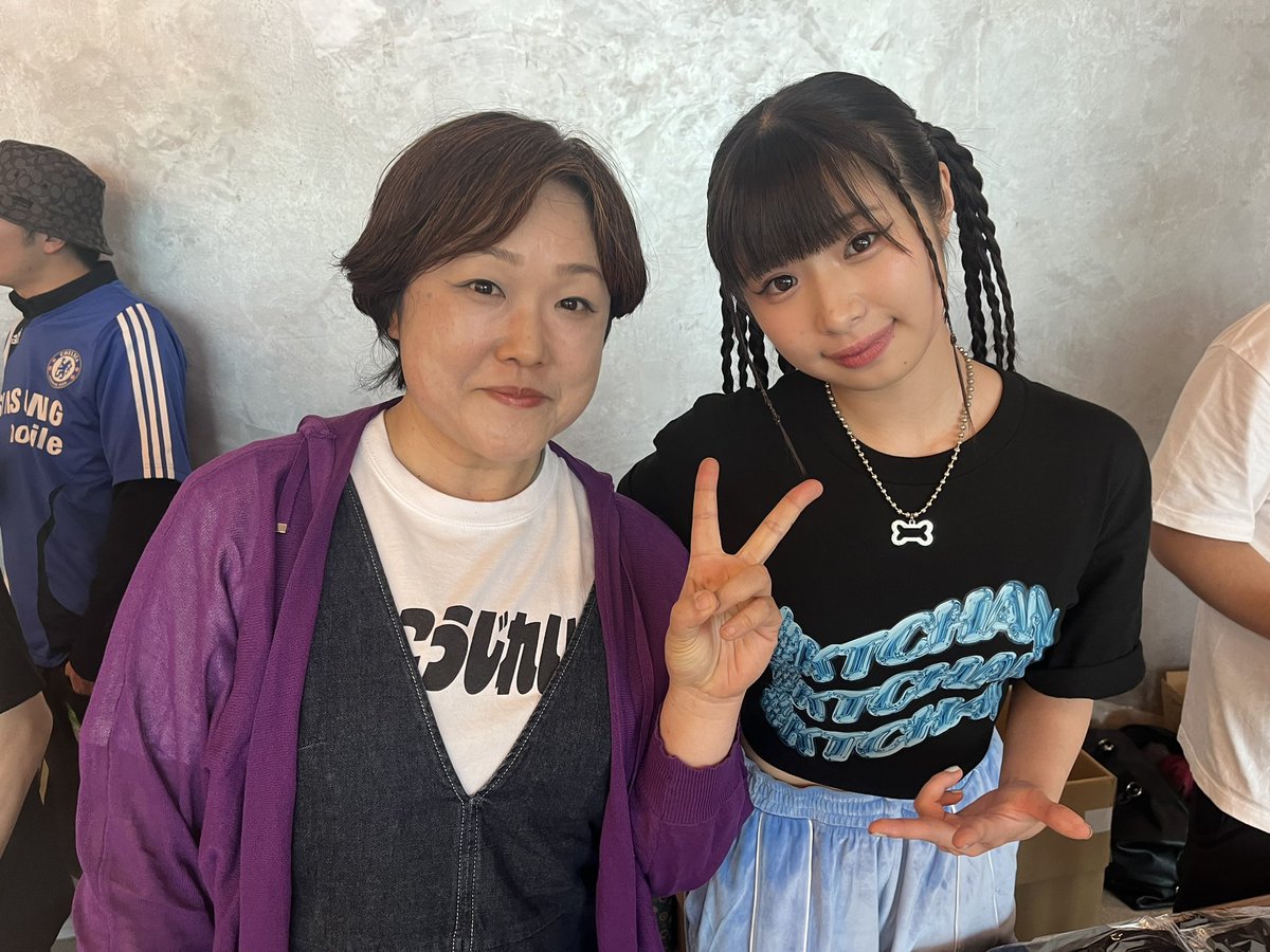 戦極34章物販きたー✨
もう超楽しい〜💕

#KTちゃん
#DOTAMA さん
#SATORU さん
#Donatello さん
#戦極34章
#おつポム