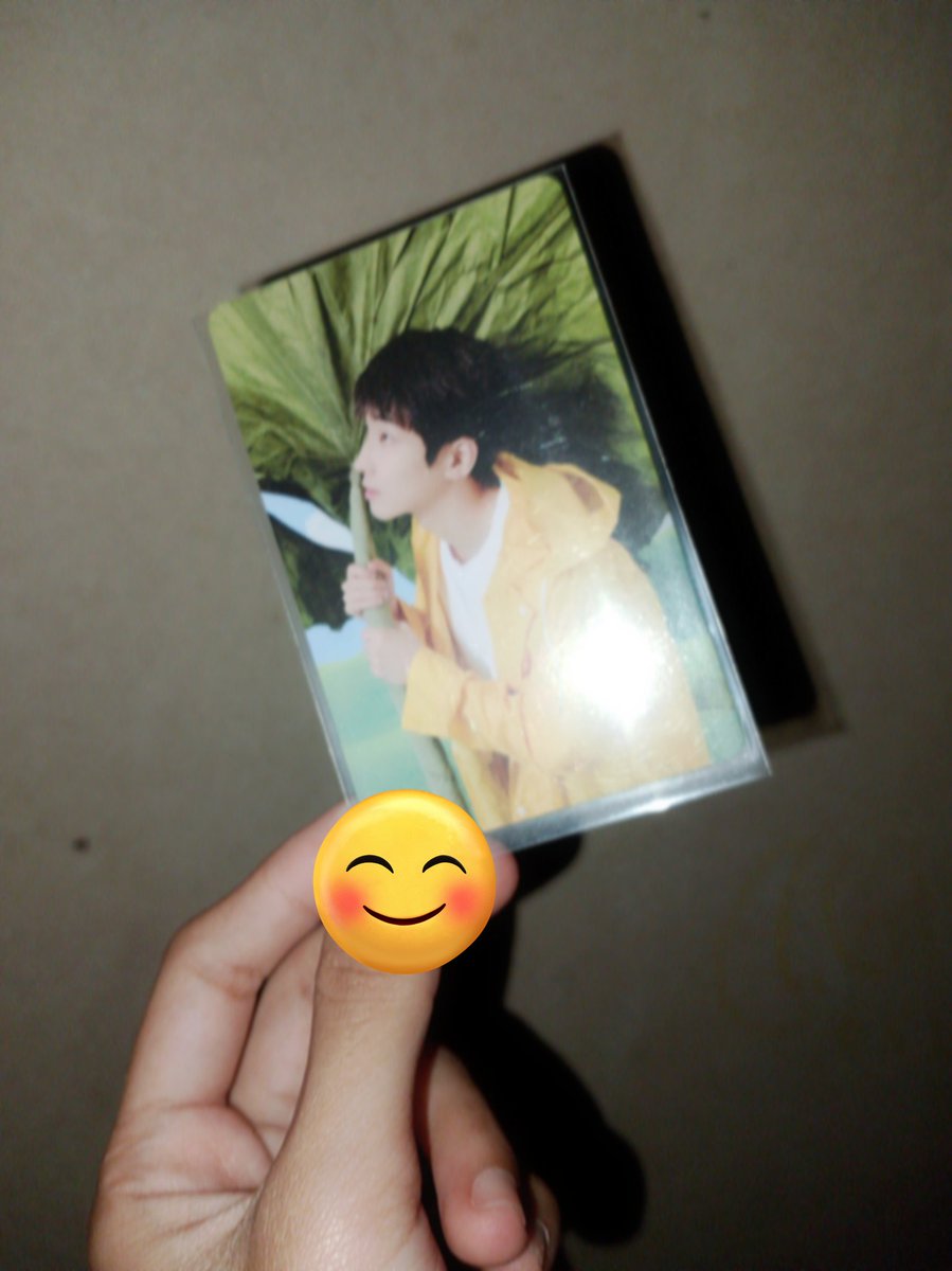rougesology's tweet photo. hi po @happydistrict! parcel has arrived safe and sound, thank you for packing safely. (unexpected may wonu pc huhu) thank you so much also ate @Millkyywayy_ for the sdm !! 🥹🫶🏻

[ #HD_Feedbacks ] https://t.co/NQzfhbHvkZ