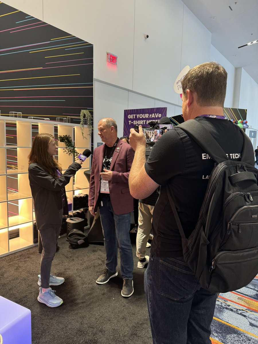 RickESMART's tweet image. What a great #infocomm24!  Great customers great resellers and of course working for the best company @SMARTCollab and I got to wrap it up with a final stop and interview with @rAVePubs  #smartforbusiness