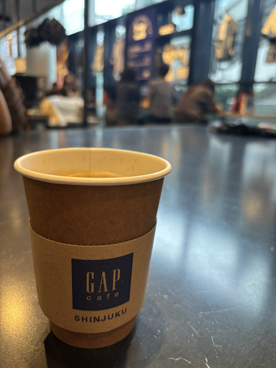 Natsuki_imcn's tweet photo. 合間に休憩☕️
カフェ難民になりやすい新宿の穴場はここだと思ってる☕️土日でもだいたい座れる！ https://t.co/h6xAdyxKlt