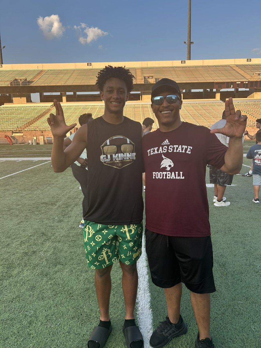 JaidenFields10's tweet photo. After a great camp and conversation with @26Int_Hit and @_CoachGregg I’m blessed to receive my first D1 offer from TX State University! @GJKinne @Shaun_Rut @BamPerformance @samspiegs @var_austin @on3 @CoachWCompton @CoachMLeonard @RicklanHolmes @CoachNealy @NextLevelD1 https://t.co/xMMDHRBh8j