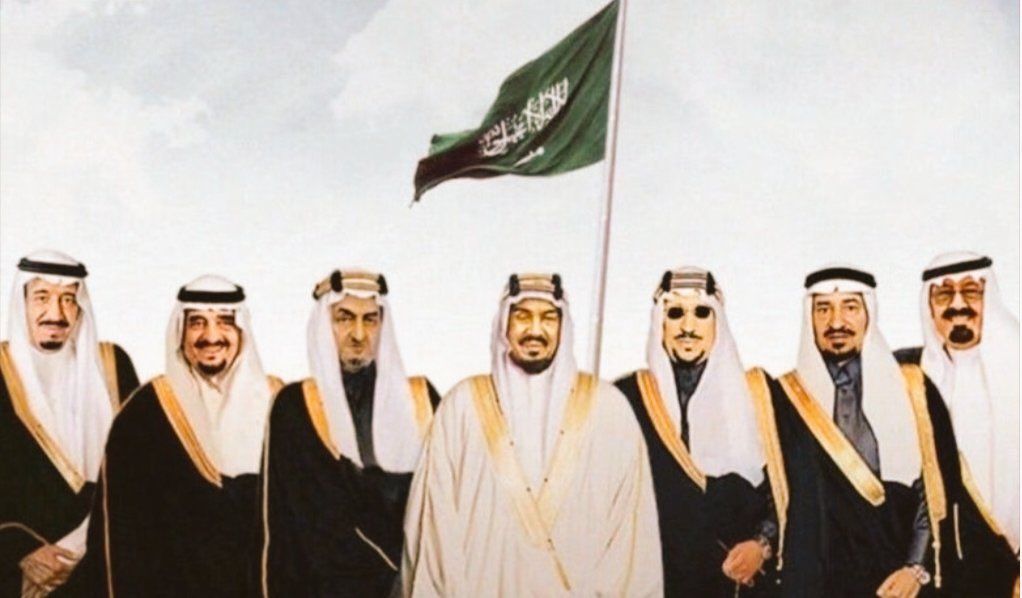 ir3_c's tweet photo. اللهم في #يوم_عرفة إرحم ملوك المملكة وإجزِهم خير الجزاء لِما قدموه للمملكة وشعبها وللمُسلمين والعرب اللهم ارحمهم واغفر لهم وأسكنهم في جناتٍ عرضها السماوات والأرض اللهم أكرمهم بعفوك ومغفرتك فإنك الغفور الرحيم يارب العالمين اللهم إحفظ عبدك سلمان وأطِل في عُمره ووفقّه
🤲🏻🤲🏻💚💚💚. https://t.co/vwEX7lX4BB