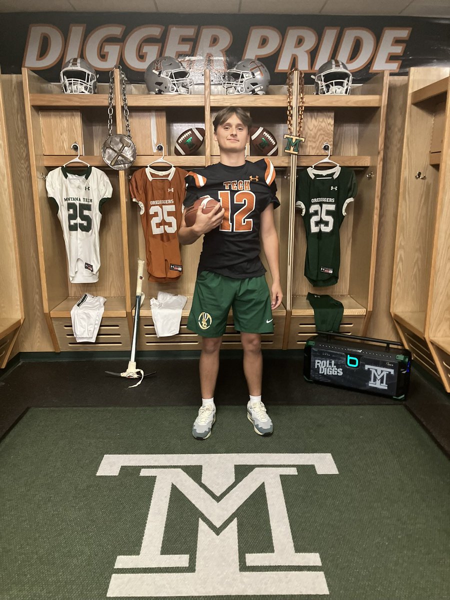 anth3nyd3's tweet photo. Blessed to be out in Butte today with @MonTechFootball and @CoachKyleSamson!! Had a great visit and great time competing a camp. Can’t wait to get back out here soon! @MTFBCoachSchlee @CoachThatcher @KodyTorgerson @CoachC34 @BrandonHuffman https://t.co/r2famvzR3m