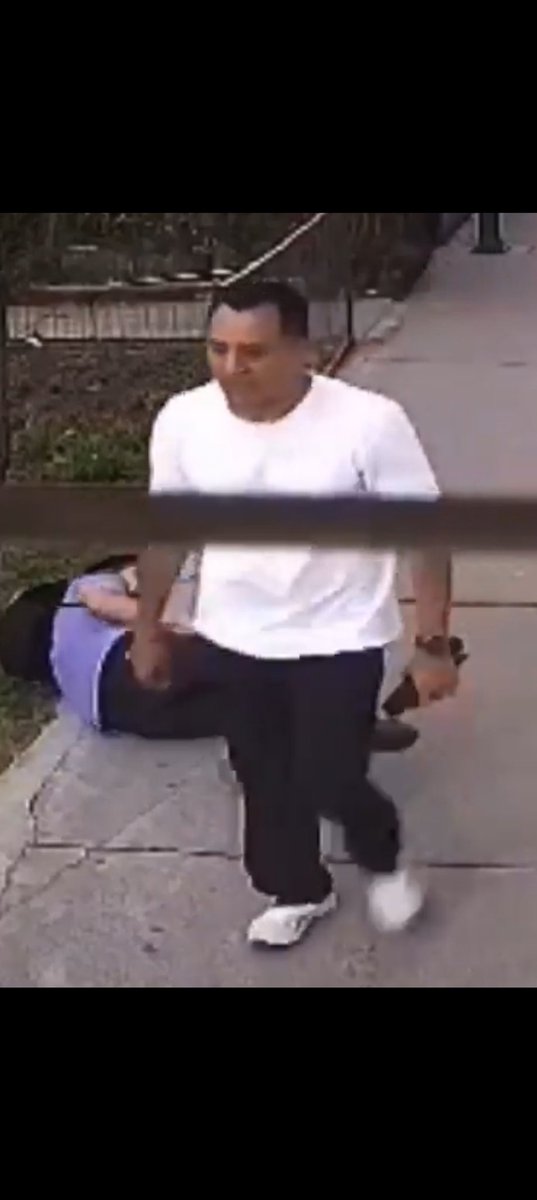 NEUROSURGEONNN's tweet photo. SÍGUELO HACIENDO VIRAL VIRAL VIRAL VIRAL:

HASTA ENCONTRARLO.

R4TA asalta y GOLPEA SALVAJEMENTE a estudiante de la #UAM #Xochimilco a plena luz del día.

DÓNDE ESTÁ la @SSC_CDMX 

PODER JUDICIAL 

#REPOSTEAME_Y_TE_REPOSTEO https://t.co/19tNKXrJS7