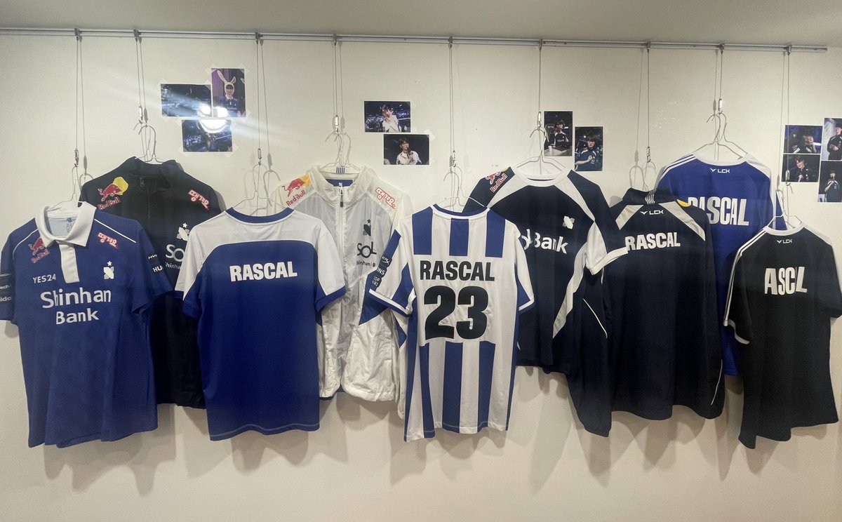 rascal_7th's tweet photo. 마지막으로 다시 한 번 와주셔서 감사했습니다!
* 4번째 사진은 카페 구석에 붙어있던 따봉 광희입니다 ◠‿◠ 
행운을 전해주는 따봉 광희야 고마워 🍀 https://t.co/4ofFA0Fxhd