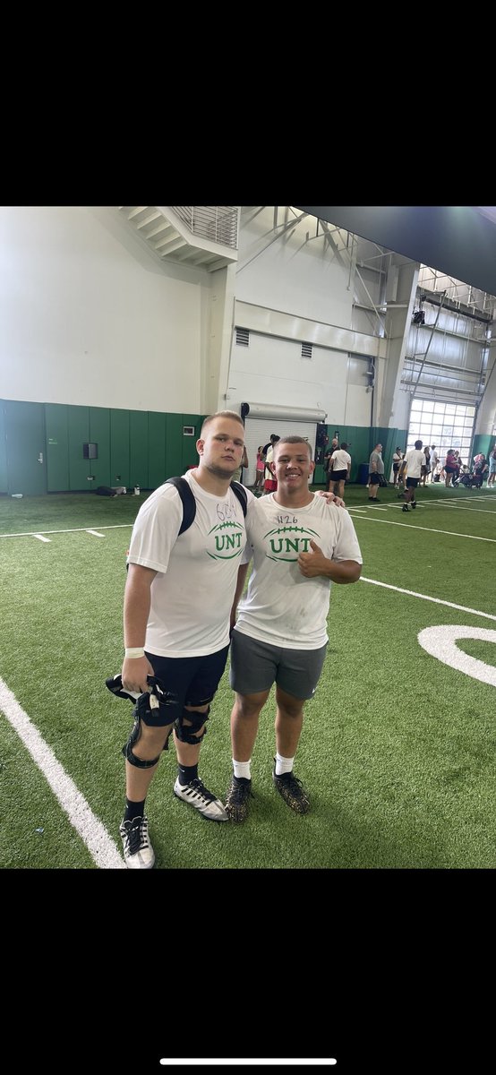 Shaw Stutzman (@shawstutzman75) on Twitter photo Great day at the UNT camp today. Got to see the man that’s fixed both the knees. And a fellow bobcat @jacob_carpe08. <a href="/BHS_FB_Recruits/">Benbrook FB Recruits</a> <a href="/CoachSlater/">CodySlater</a> <a href="/coachb_2106/">Patrick Bostice</a> Great day at the UNT camp today. Got to see the man that’s fixed both the knees. And a fellow bobcat @jacob_carpe08. <a href="/BHS_FB_Recruits/">Benbrook FB Recruits</a> <a href="/CoachSlater/">CodySlater</a> <a href="/coachb_2106/">Patrick Bostice</a>