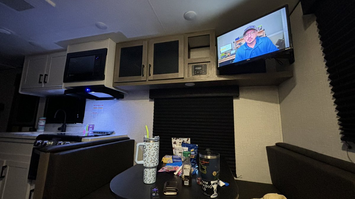 thek5yvy's tweet photo. First camp night in the new camper, how appropriate first thing I watch on the TV is @km4ack 's video about a portable repeater great for the rv π #hamradio #firsttimecampers https://t.co/dRYzwvlPrL