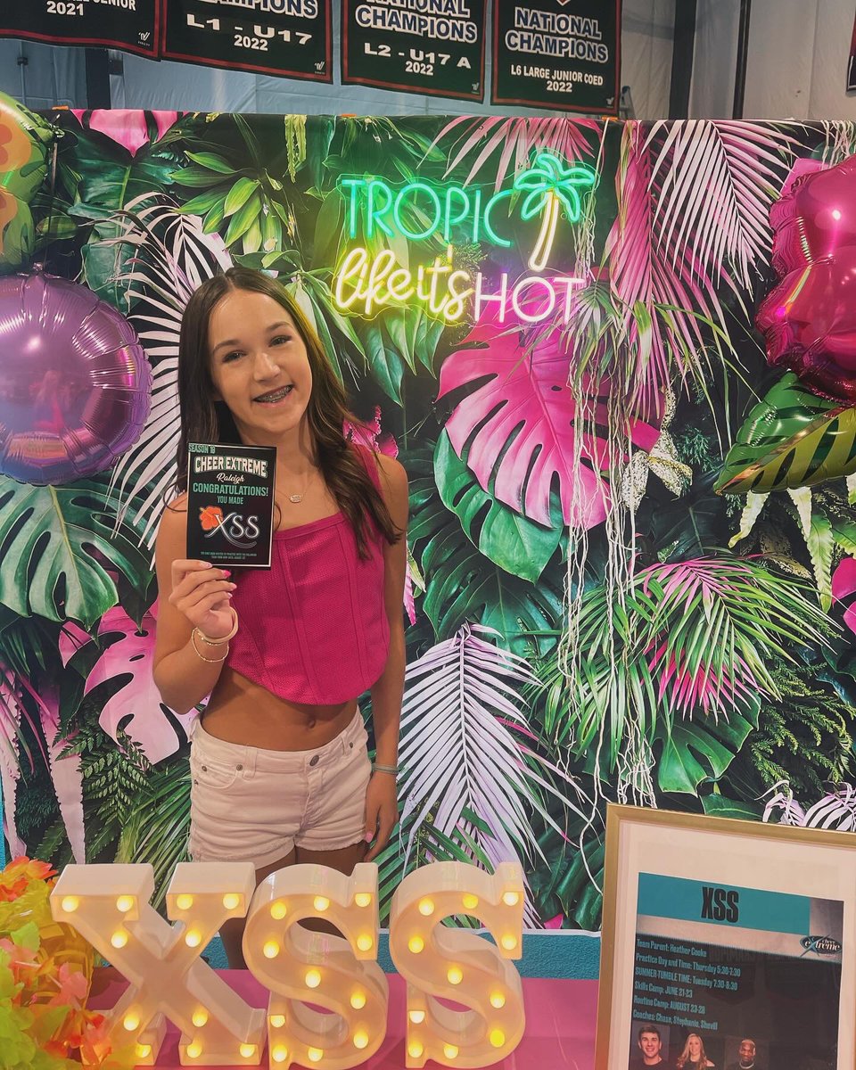 Tenley_cooke10's tweet photo. I’m sooo ready to TROPIC like it’s HOT
XSS 24-25 🌺🧡 https://t.co/S1voaxEg5e