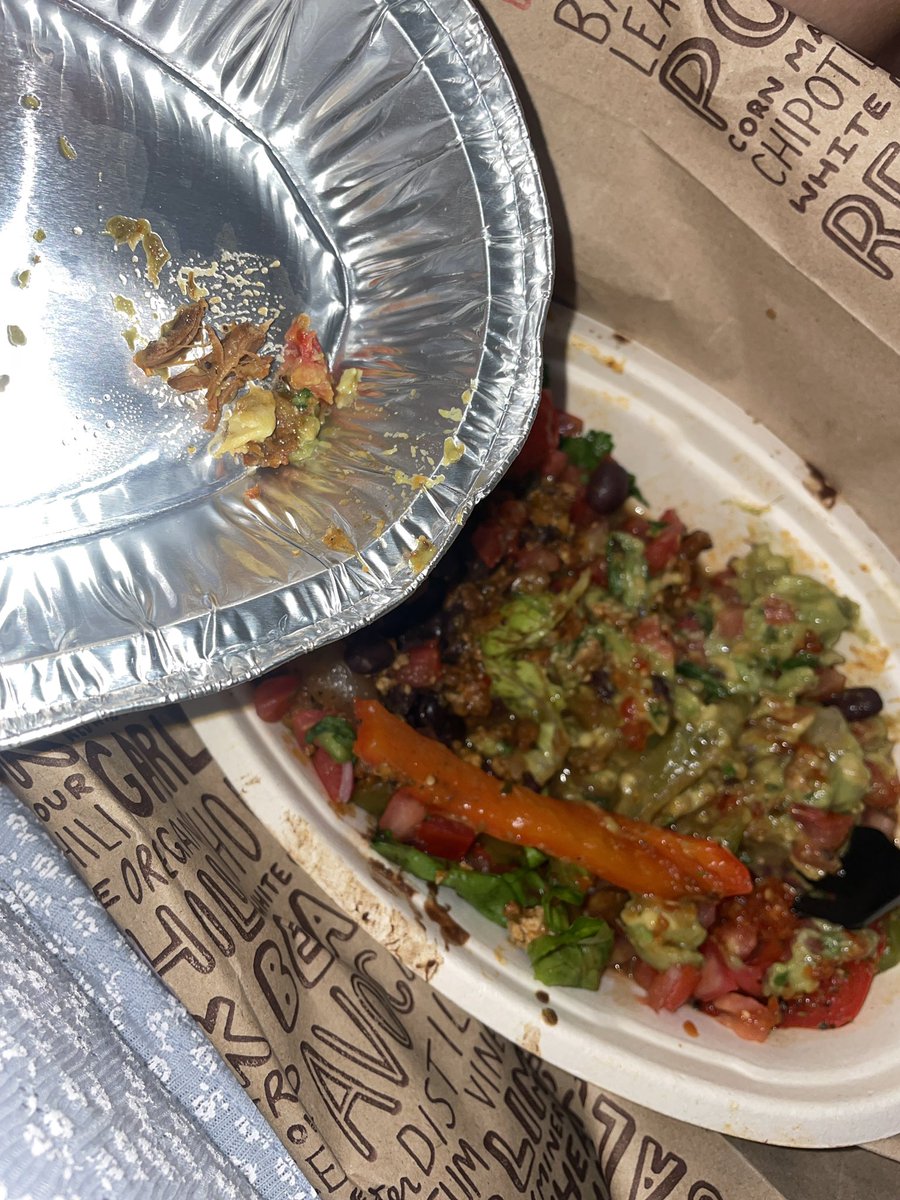sarakbaird_'s tweet photo. @ChipotleTweets meat was found in my vegetarian bowl? I’m so disappointed https://t.co/RQCg0NAJrK