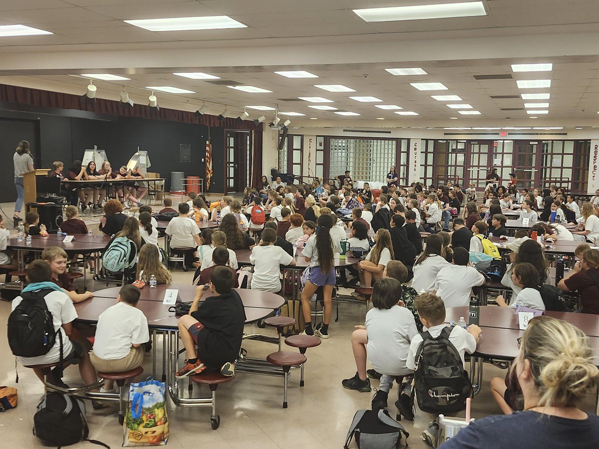 5th grade moving up event at the middle school today.  The kids had a blast! <a href="/EnrightKristin/">Kristin Enright</a> <a href="/CentralSquareSD/">Central Square School District</a> <a href="/TColabufo/">Tom Colabufo</a>