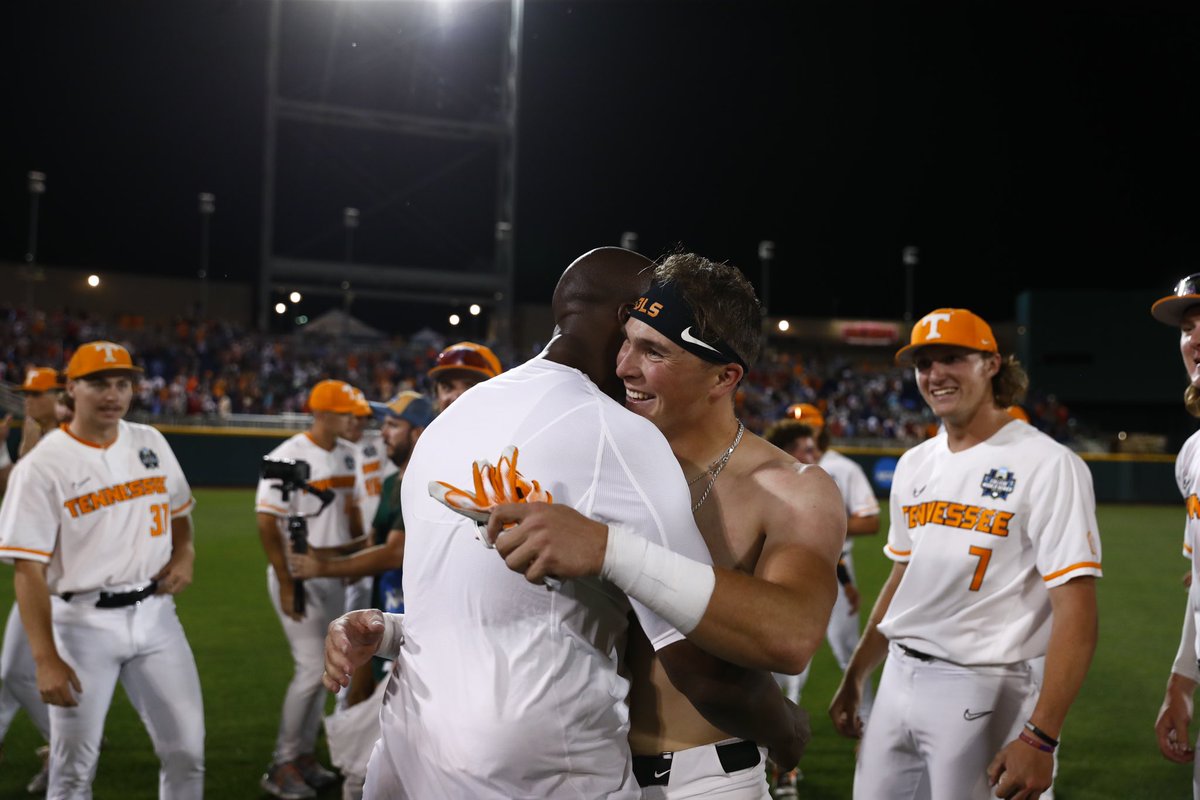 WHAT A MOMENT!!

#GBO // #OTH // #MCWS // #VOLSWIN