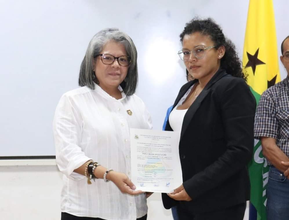 URACCAN_oficial's tweet photo. URACCAN, garantizando la continuidad educativa de las y los jóvenes costeños, desde el área del conocimiento de Salud y Servicio Social del CUR URACCAN Nueva Guinea, celebró el acto de culminación de estudios a 16 estudiantes egresados de la Licenciatura en Tecnología Médica. https://t.co/AQZZkZpqyN