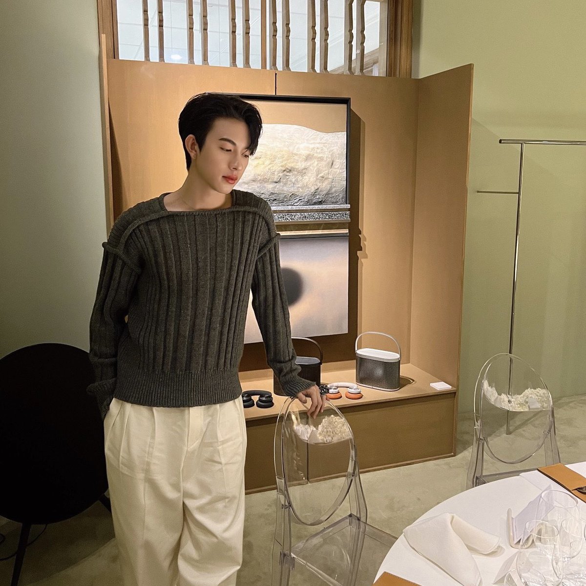 PROXIE_Official's tweet photo. เมื่อวานนี้ #PROXIEOnglee ได้มีโอกาสร่วมงาน #VVONSUGUNNASIL Fall Winter 2024 Collection 

#EverythingYouHaveEverDreame 
#FW24 #WEWEARVVON
#PROXIEth
#bROTHERSMUSIC https://t.co/vls6a3mzbn