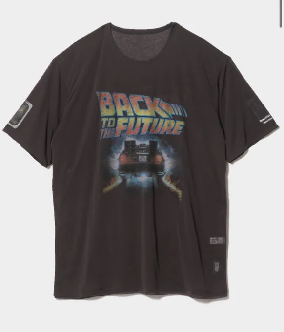 GU 1990円  ビューティフル・ピープル 42900円   後者リバーシブルとはいえ20倍も価格差あるのすごい  UNIQLOとBPコラボする仲なのにグラフィック被りますよって教えてあげられなかったのか 