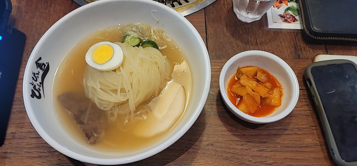 仕事で盛岡に来たので冷麺！