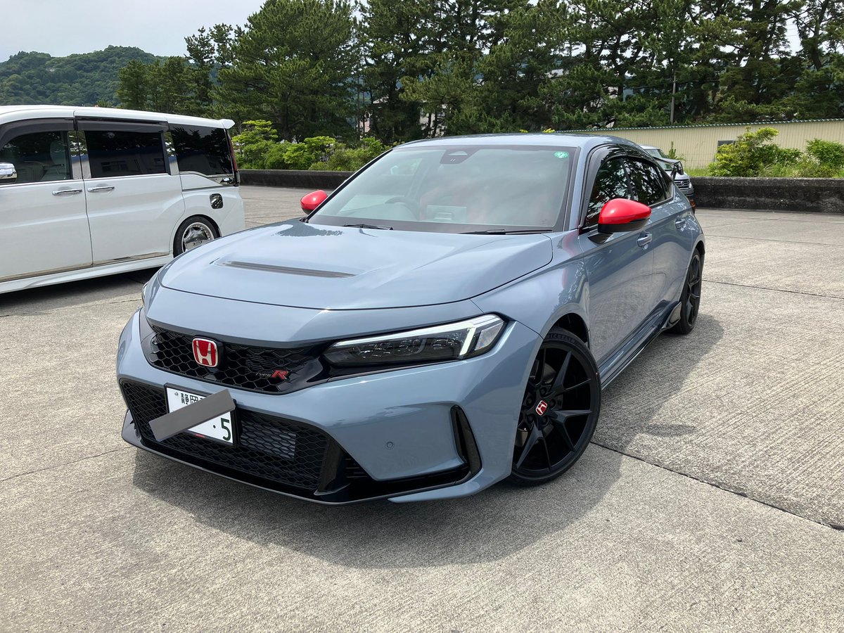 さいひる tweet media