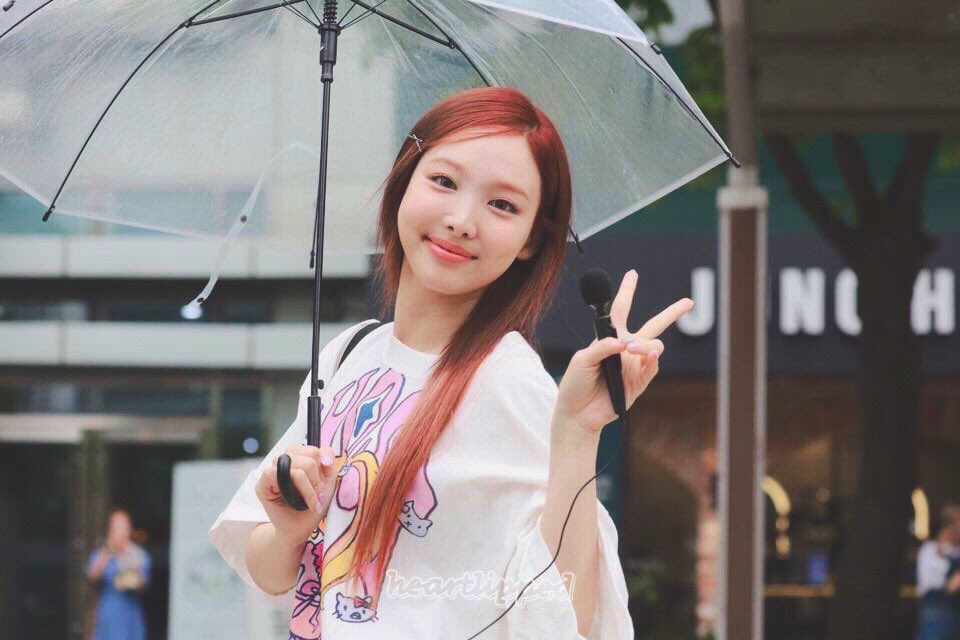 하트립 tweet media