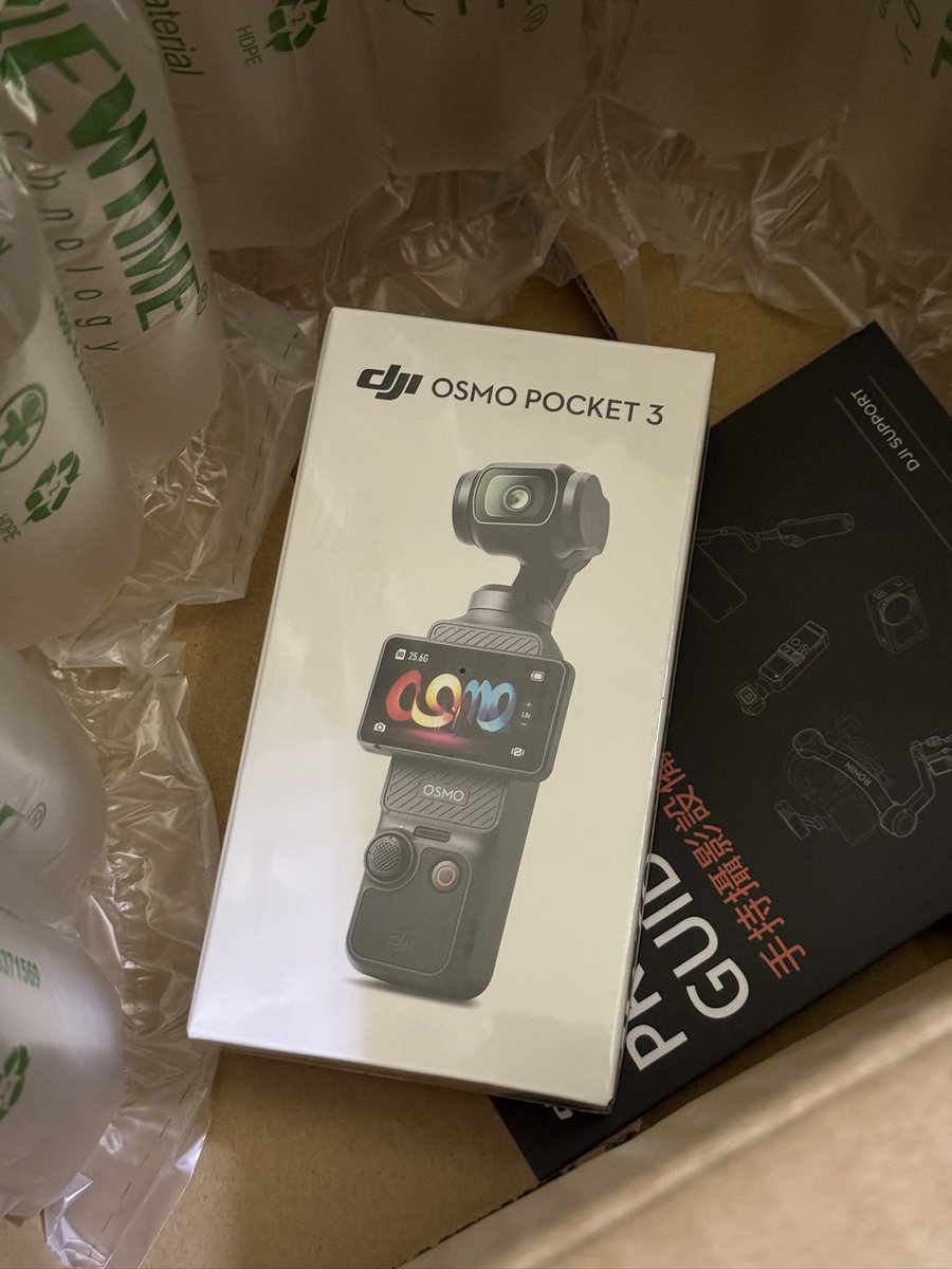 515VCh's tweet image. 等等首播啦～
這次在旅行中直接把相機摔壞了
但還好當初有買保固隨便換新的服務
我前天剛寄出去
今天就收到全新的一台
真的好快
大疆讚🥹👍
#Djipocket3