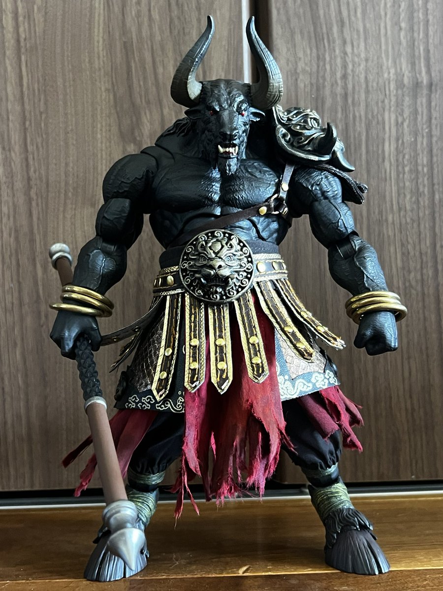 sugadairo's tweet photo. 牛魔王。恐妻から逃れ白狐の元で暮らす。
#Xesray_studio
#maxbird https://t.co/DFSUJGPjPk