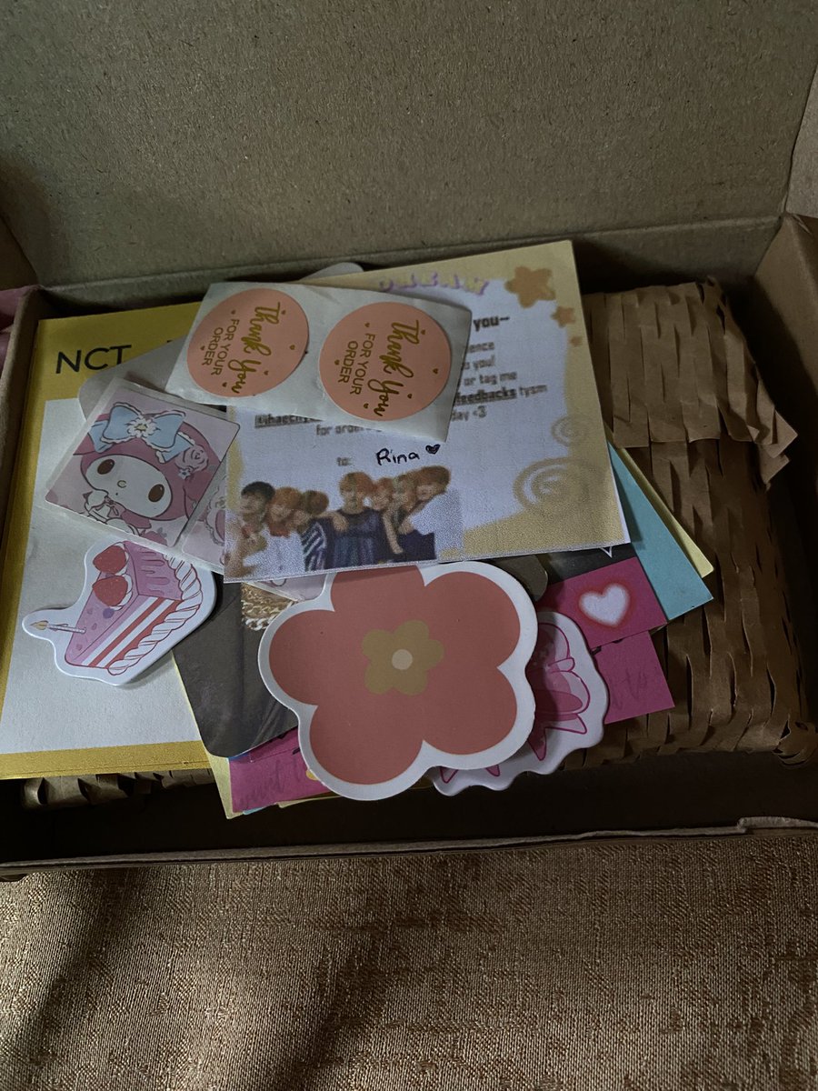 eotsrom's tweet photo. my girls came home safely, a week before the spanish gp ❤️ thankie @ihaechyoo for the smooth operation transaction 👀 

#haennifeedbacks https://t.co/E9Xmbd0OpY