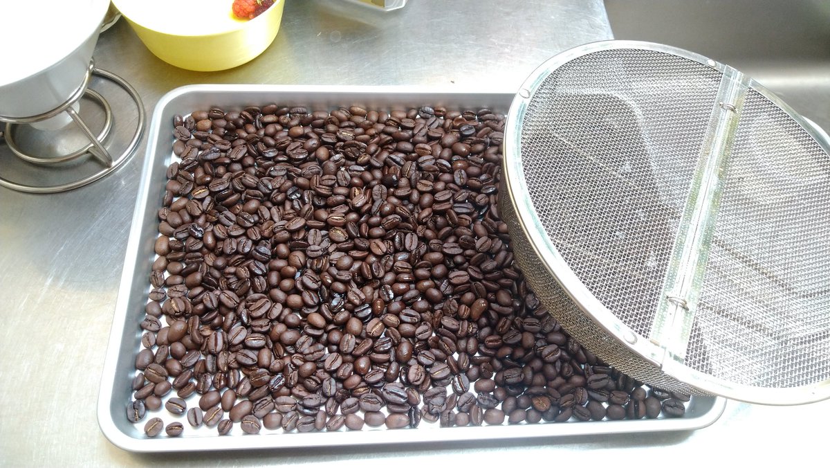 いや、靴も相変わらず作ってますけど、、、ハンドロースト完了！