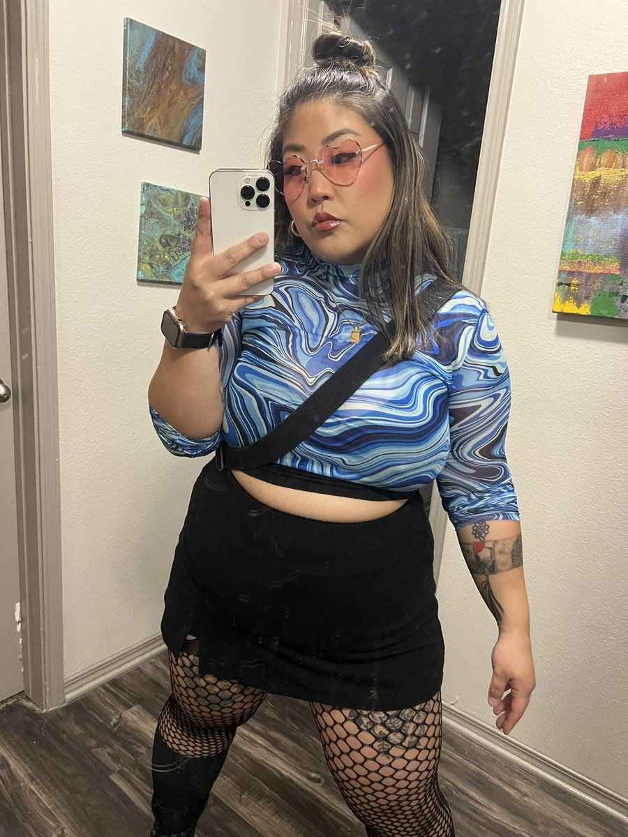 Tina tweet media