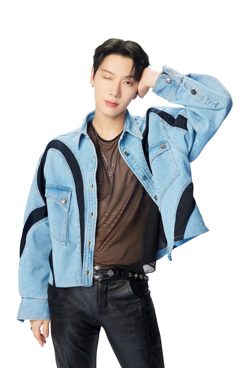 babyjey10's tweet image. โปรโมทตลอดปีแปลว่าเดือนนี้โปรโมทแป้งกับรองพื้น เดือนหน้าอาจจะโปรโมทลิป อะไรแบบนี้ปะ ดังนั้นโฟกัสรองพื้นกันทุกคน เลือกตามเฉดสีผิวตัวเองได้เลยเพราะมีให้เลือกตั้ง22เฉด ส่วนตัวใช้สีเดียว109กับเตนล์ไม่ได้เลยมันจะลอยเอาหน้านี่อ่ะ

TEN FITME LOVE
#TENxMAYBELLINE   
#TENxMAYBELLINEFITME