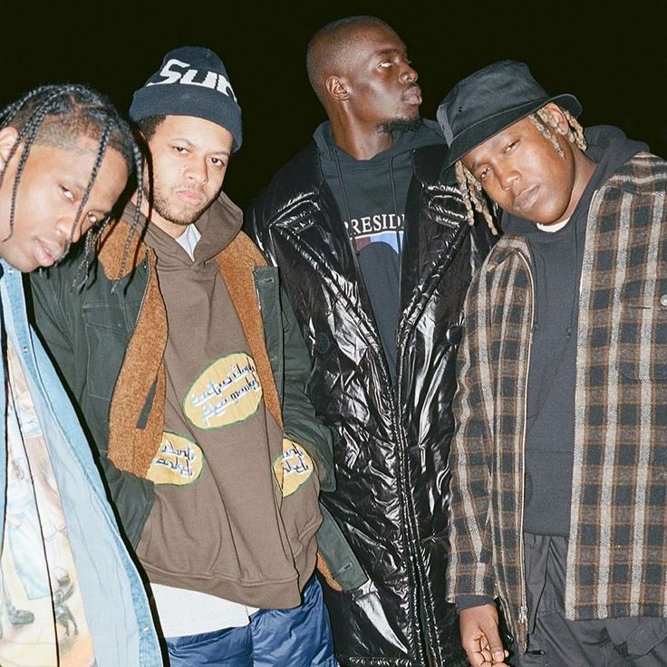 wrld_mag's tweet image. 🚨 𝗧𝗥𝗔𝗩𝗜𝗦 𝗦𝗖𝗢𝗧𝗧 𝗩𝗜𝗘𝗡𝗧 𝗗𝗘 𝗧𝗘𝗔𝗦𝗘𝗥 𝗝𝗔𝗖𝗞𝗕𝗢𝗬𝗦 𝟮 !

"On pense à faire un deuxième volume"