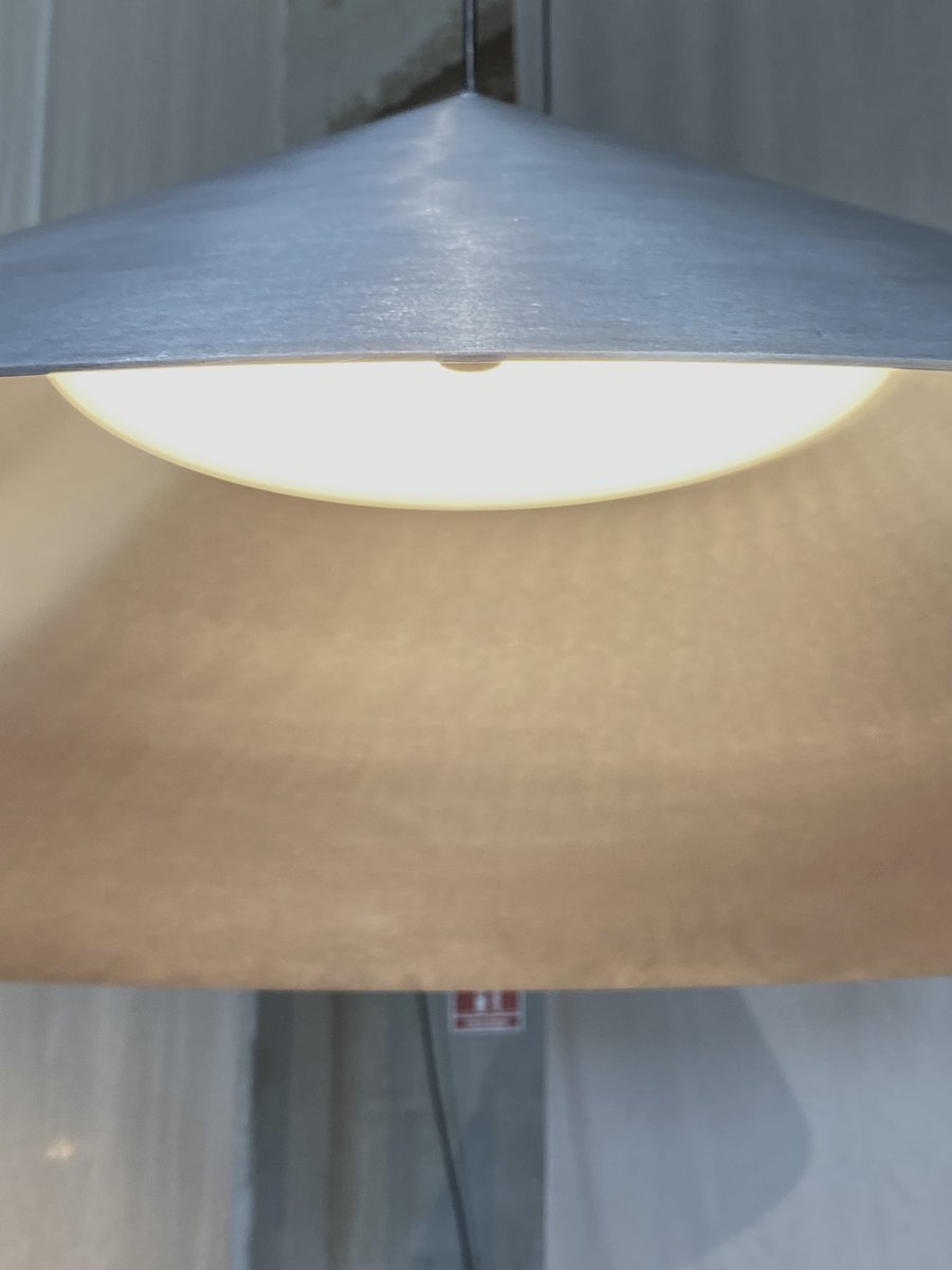 ononaoki's tweet image. スウェーデンの照明ブランドWästbergの照明。存在感のあるサイズとアルミの仕上げが◎。デザインはスウェーデンのClaesson Koivisto Rune。同じくDesign/Dialogueにて。

#3daysofdesign レポ10