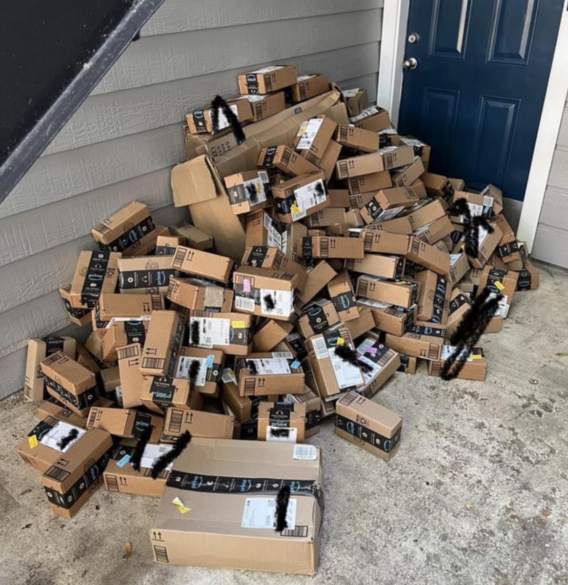 me: i'm staying home so i dont spend any money

also me: