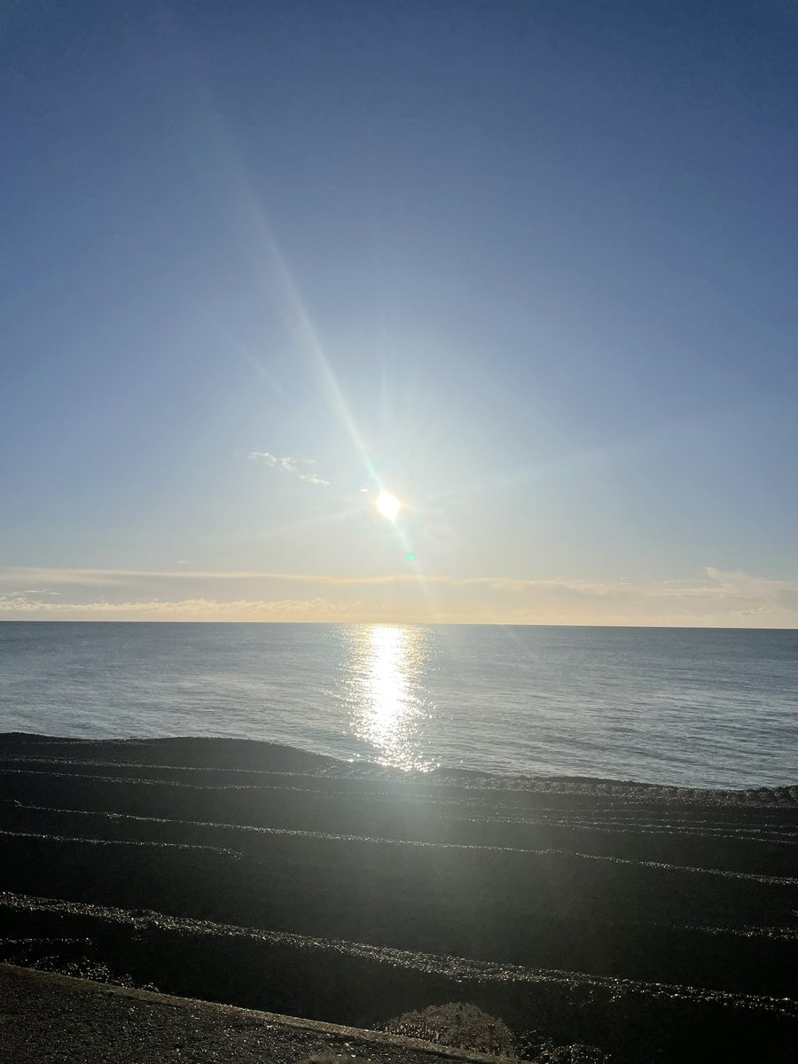 JellyLegsRC's tweet photo. Good luck to everyone taking part in @Deal_Town #ClifftopChallenge for @BreastCancerNow and the #SaxonShoreRelay https://t.co/O9lNga8YMo