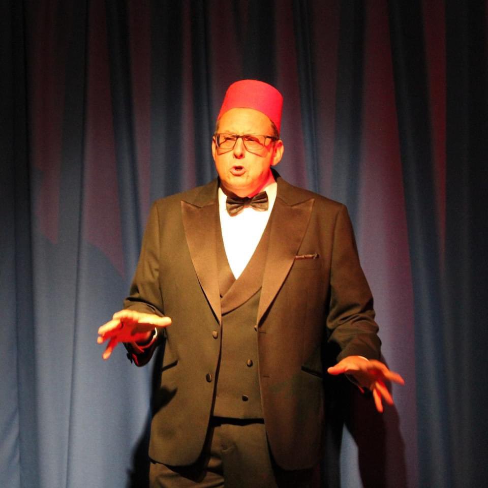 Guildonian Players tweet media