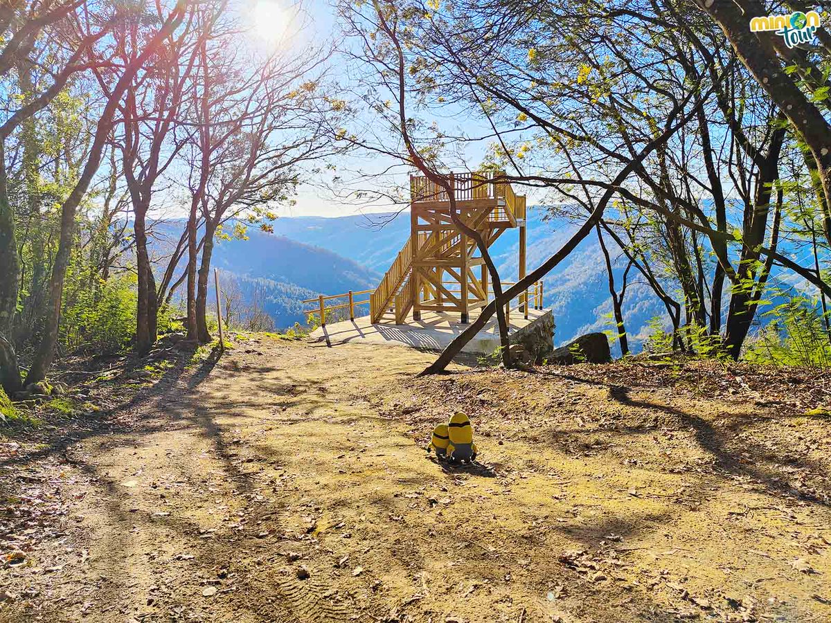 MiniOnTourES's tweet photo. Desde esa estructura del fondo tendrás una de las mejores vistas del #CabodoMundo 😍, pero hay más sitios para verlo 👀. ¡No te pierdas ni uno!
👉 ​https://t.co/VyUv8W90oa
@ribeirasacraCT @RibeiraSacra_ @Turgalicia @loves_galicia @paseargalicia @galiciatb @MadridTB https://t.co/6Qzlj4WXw8