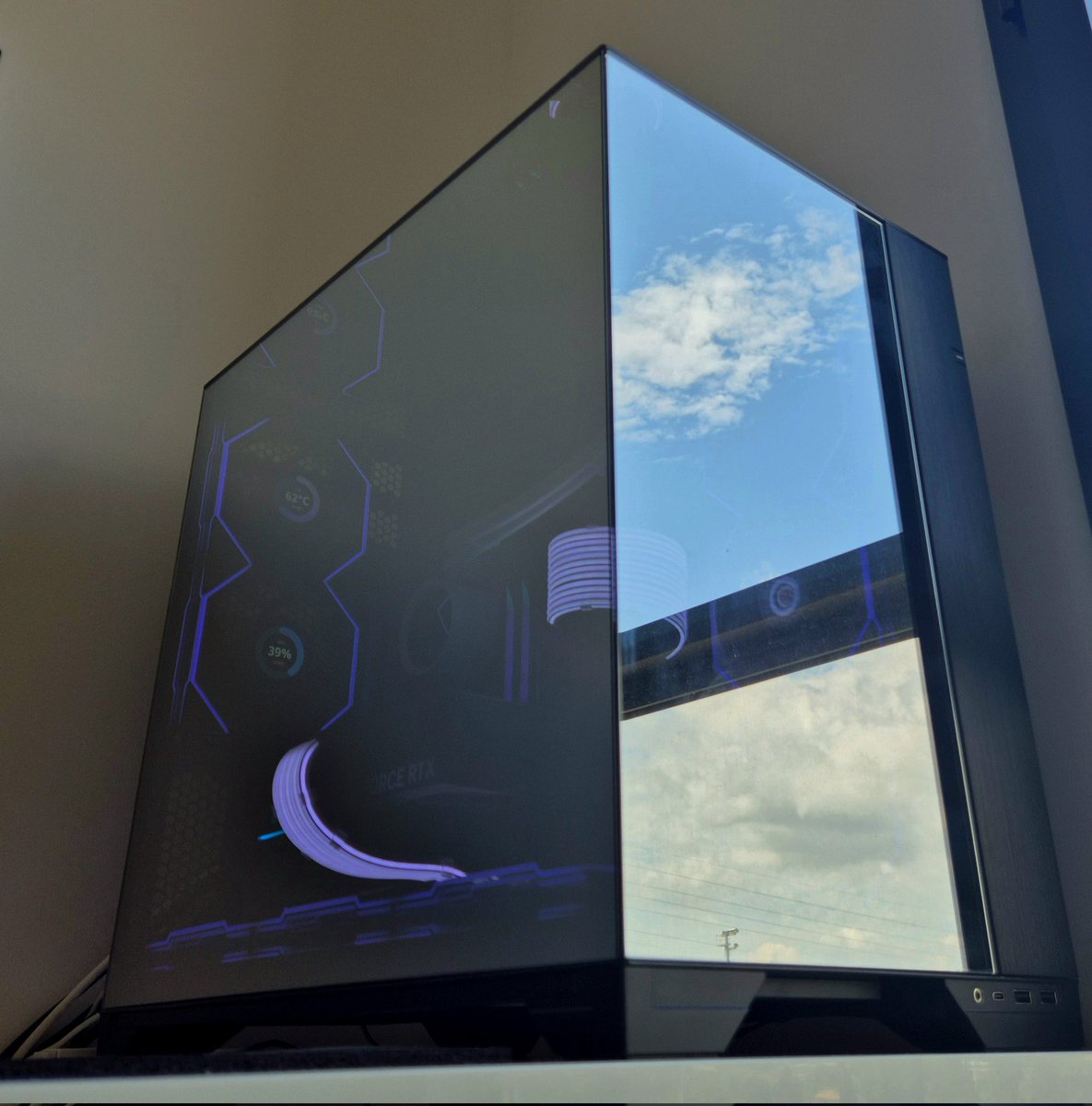 Back in the game 😈
Merci m' <a href="/sieur_pc/">Monsieur PC</a>