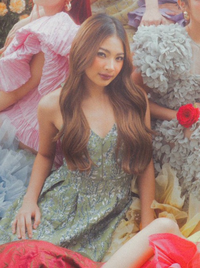yawnsedits's tweet photo. COLET IN A DRESS MUST BE TALKED ABOUT MORE ! 😩 https://t.co/4QXZzlYfYl