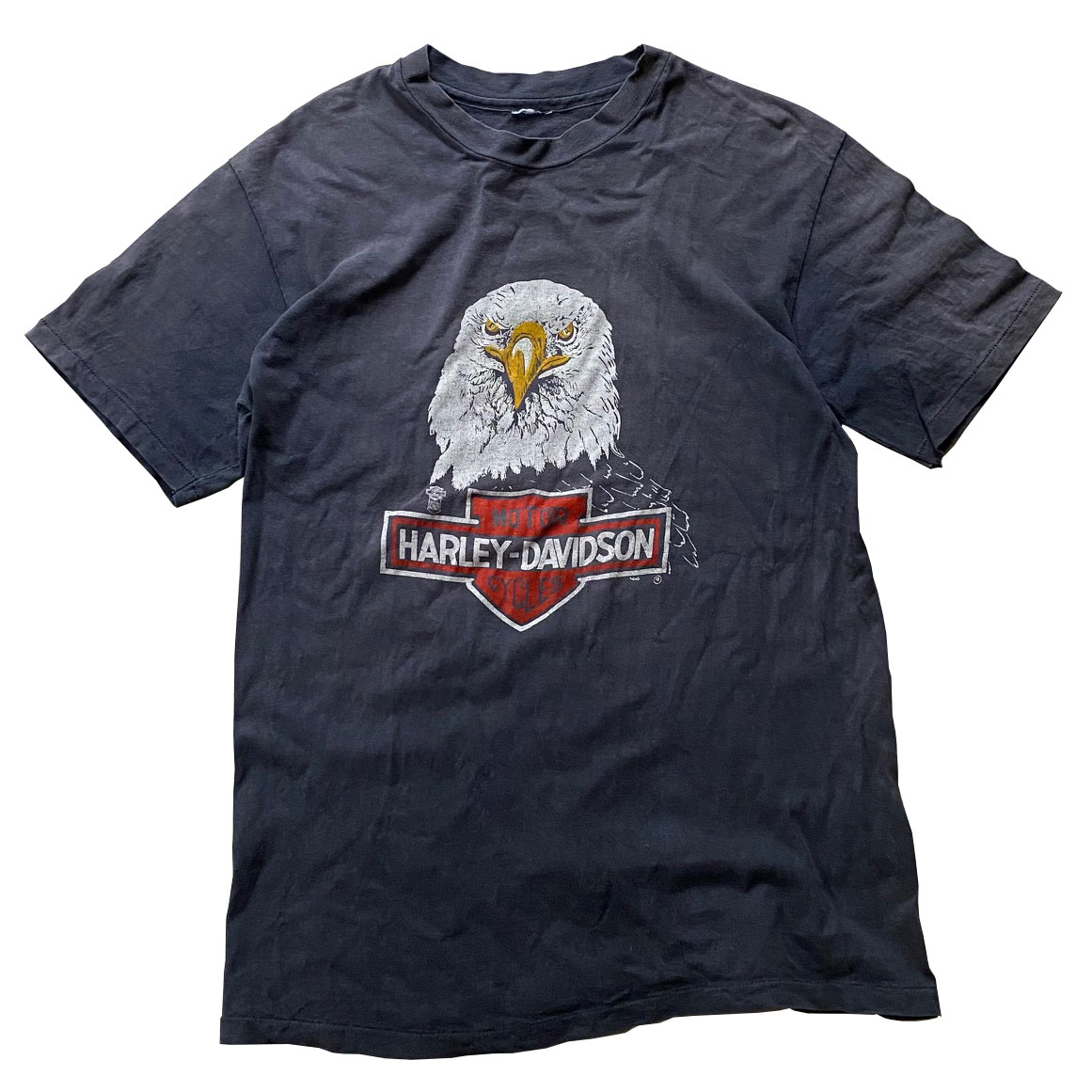 phorgun's tweet photo. HARLEY DAVIDSON / USED Tシャツ
📷https://t.co/m5WA7ZjnDc
SIZE XL程度
詳しくは、Phorgun Web shopのUSED/VINTAGEでご確認お願い致します！ ！
We can ship all items everywhere. .
#vintage
#used
#古着
#harleydavidson
#phorgun
#fashion
#motorcycle
#skateboard
#outdoor
#surf
#tシャツ https://t.co/F1xpzUCCJH