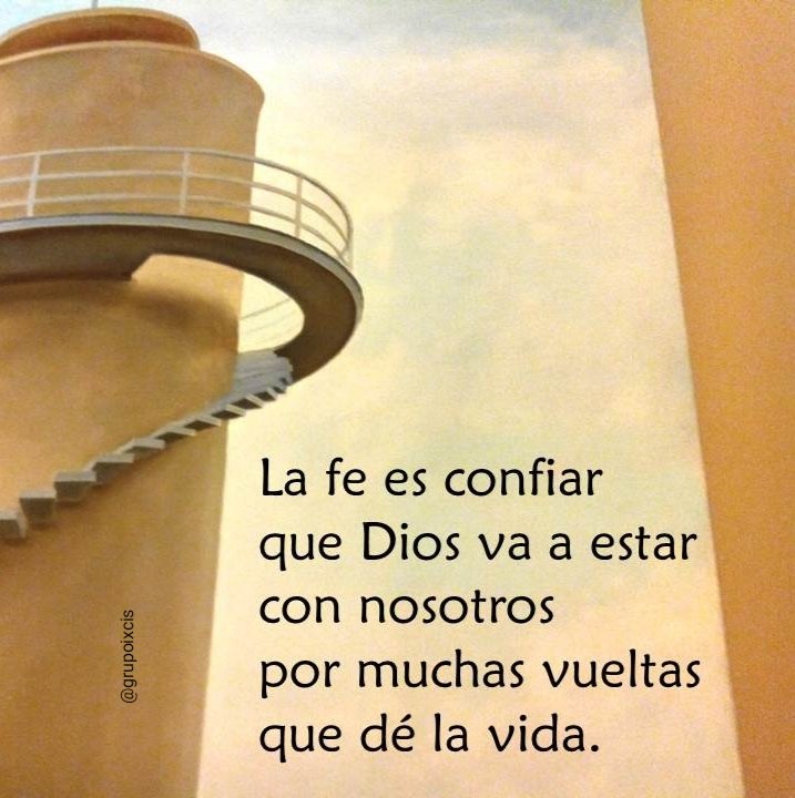 La fe es esa fuerza que te hace mantener la esperanza cuando todo alrededor se pone en contra. Es la confianza en que todo va a estar bien porque Dios va contigo:
☀️↘️
youtu.be/3Qqk6tfGRtk?si…