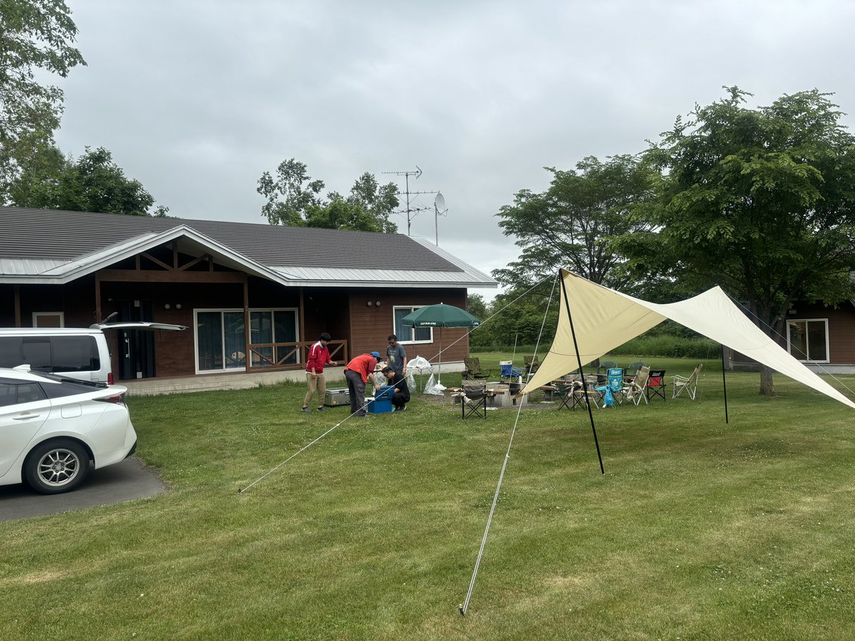 saphioki's tweet photo. コロナ後初の社内親睦会主催のキャンプ🏕️ 皆さん日頃のストレスを発散して飲んで食べて楽しみましょう😆
#十勝エコロジーパーク https://t.co/s3p64s5Yye