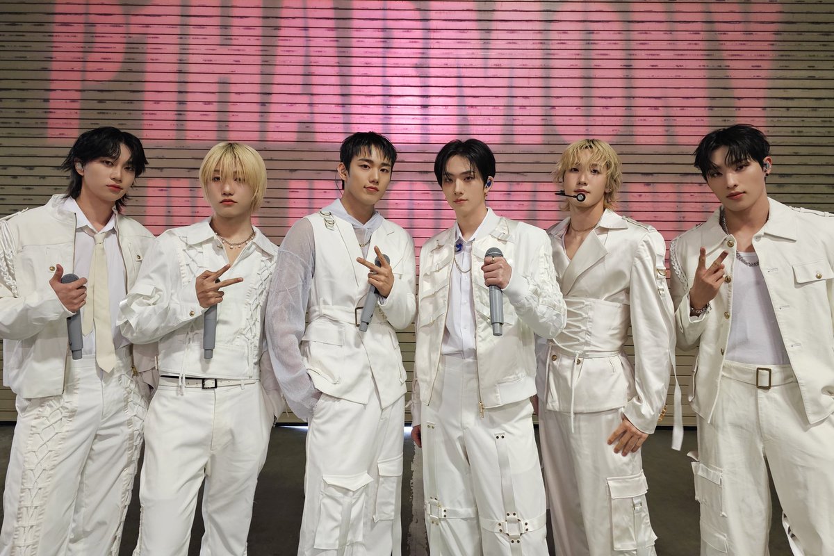 P1H_official's tweet photo. [📸] 2024 P1Harmony LIVE TOUR [P1ustage H : UTOP1A] IN OAKLAND

#P1Harmony #피원하모니 #P1H #P1ustage_H #UTOP1A https://t.co/MwZyPKZ2Wp