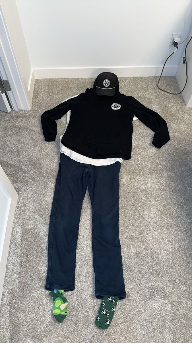 hendrix_12's tweet image. Ready for the 10th annual #BaxyInvitational this weekend! @CalgaryBLister looking to make a run at the #bluejacket 

@NewNineGolf keeping me looking fresh